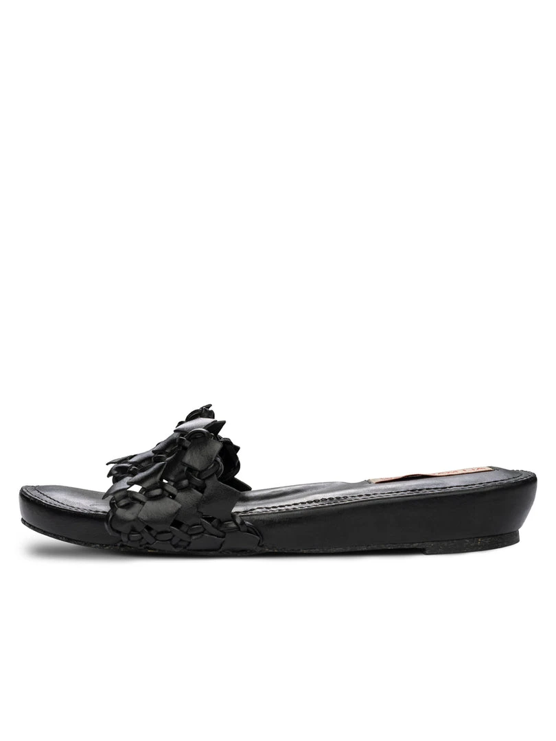 Aii Macgraw Wrenova Flats 4 Aii Macgraw Wrenova Flats