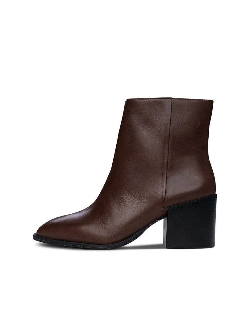 Ali MacGraw Rhoda Bootie Boots & Booties 6 Ali MacGraw Rhoda Bootie Boots & Booties