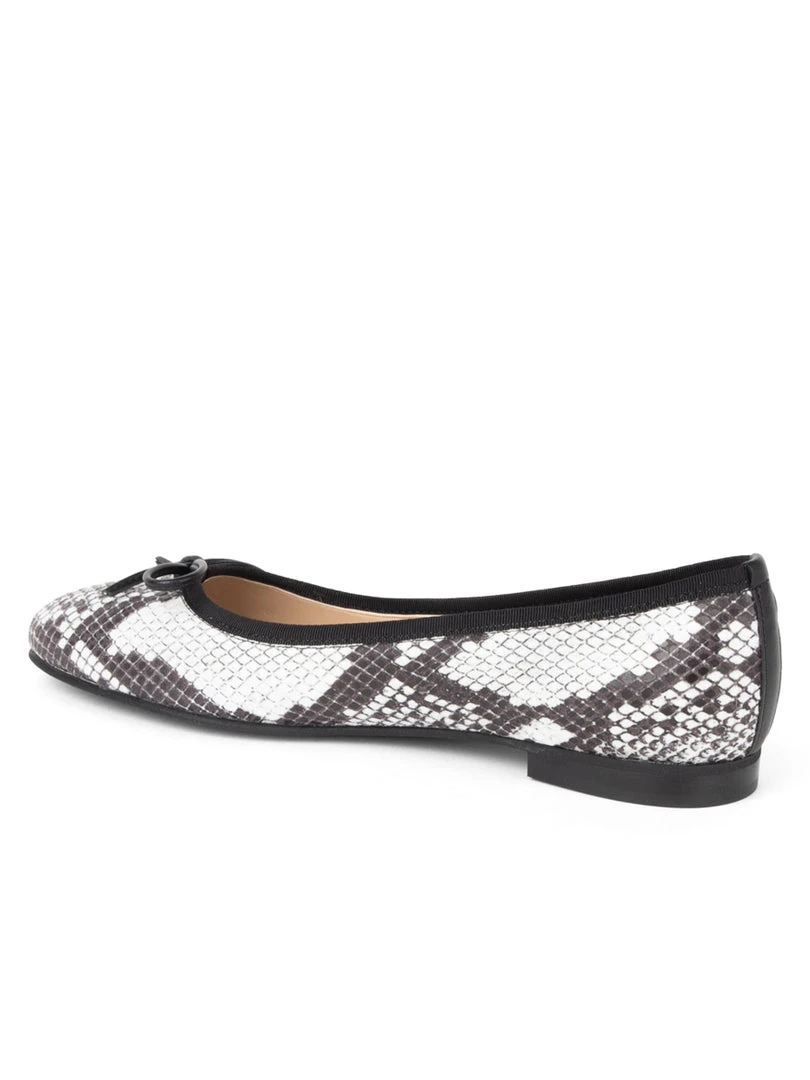 Ali MacGraw For Butter Shoes Casual Pavlova Ballet Flat 4 Ali MacGraw For Butter Shoes Casual Pavlova Ballet Flat