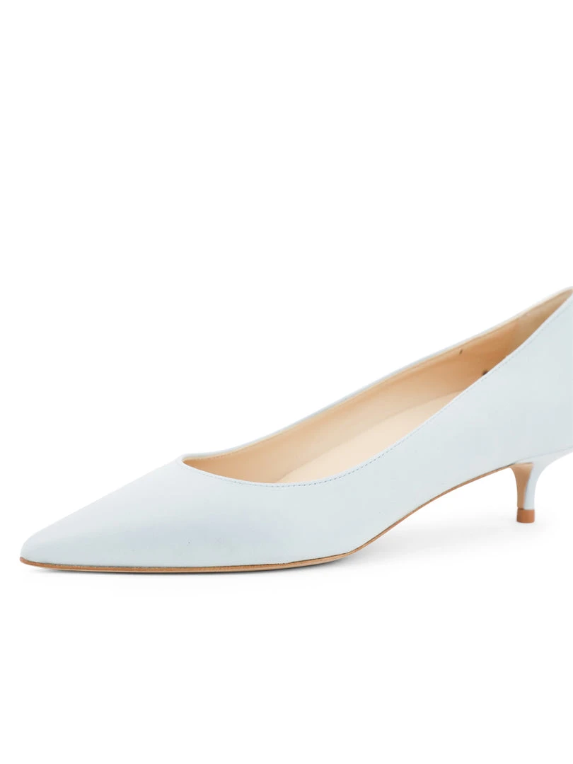 Butter Shoes Deluxe Pointed Toe Kitten Heel 6 Butter Shoes Deluxe Pointed Toe Kitten Heel